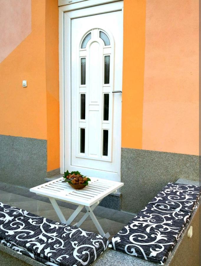 Apartment Ory Near The City Center With Free Parking Pula Luaran gambar